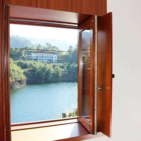 Holiday home Casa A Beira Da Agua Geres